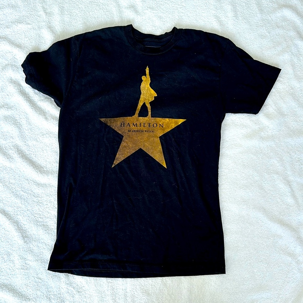 Hamilton Gold Star T-Shirt – Official Broadway Merch – Size S